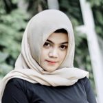 Foto terduga pelaku penjual minyak Bulus palsu, @siskaalii