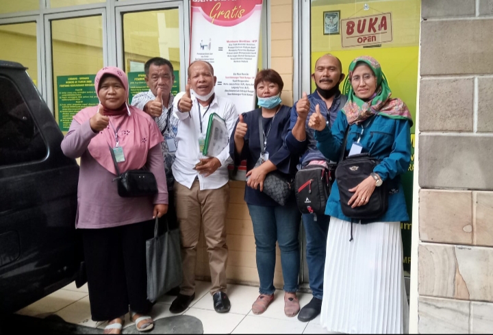 Warga Kampung Sawah Hadiri Sidang di PN Jakarta Utara