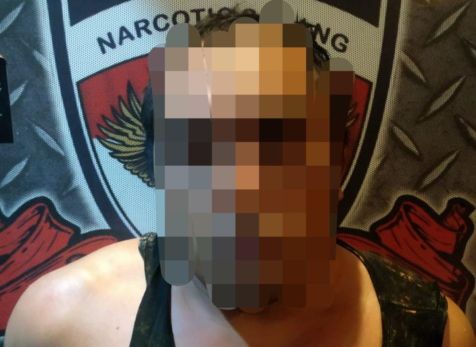 Residivis narkoba AB alias Alex (43), warga Desa Singarajan, Kecamatan Pontang, Kabupaten Serang, Provinsi Banten, saat ini mendekam diruang tahanan Polres Serang Polda Banten, sambil menunggu proses lebih lanjut sebelum dikirim ke Rutan. (Foto : Daeng Yus)