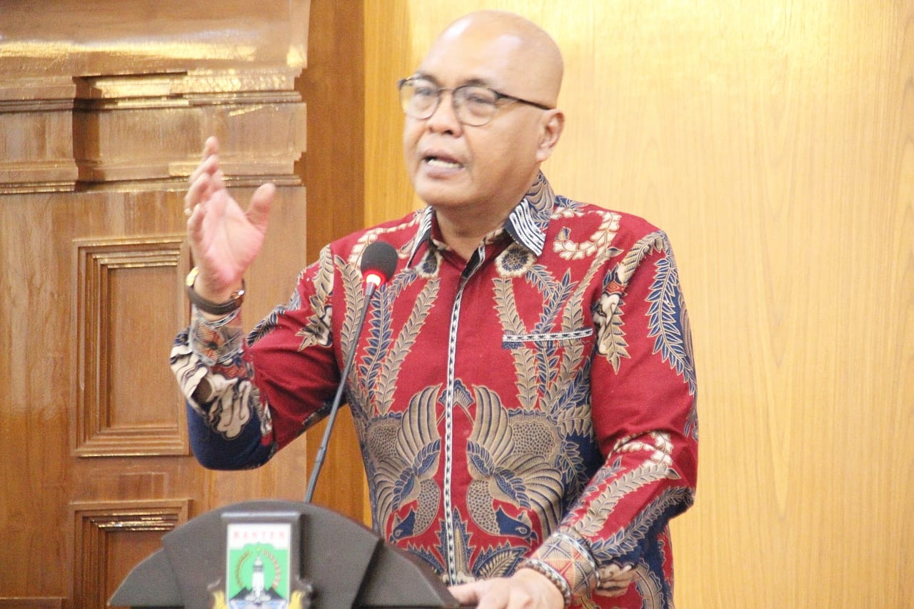ketua PWI PUSAT Akhmad Munir