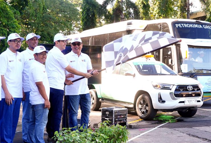 Petrokimia Gresik Berangkatkan 200 Pemudik ke Lima Daerah di Jatim
