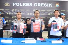 Polres Gresik Bongkar Jaringan Narkoba Tangkap 6 Tersangka