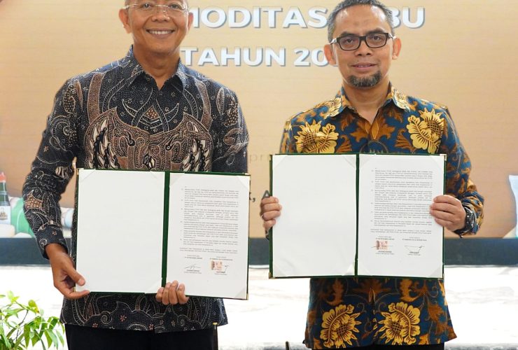 Agrosolution Petrokimia Gresik Beri Jaminan Pasar Kepada Petani Tebu.