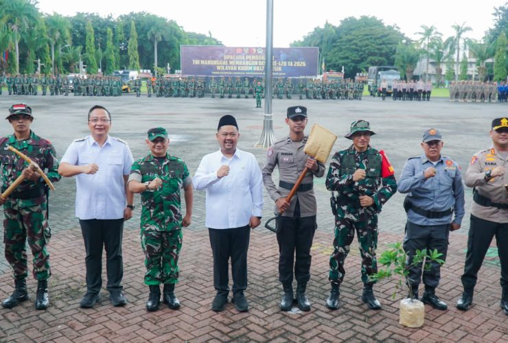 Bupati Gresik Buka Program TMMD Fokus RTLH, JPD dan JUT