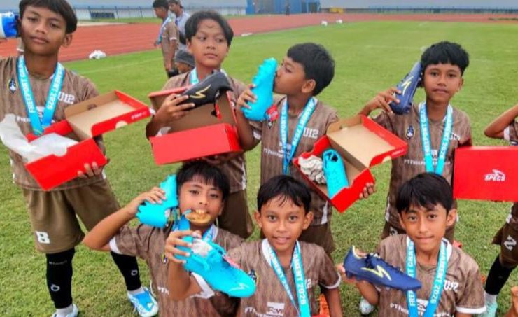 Ratusan Anak-anak Ikuti Freeport Grassroots Tournament 2026 di Gresik
