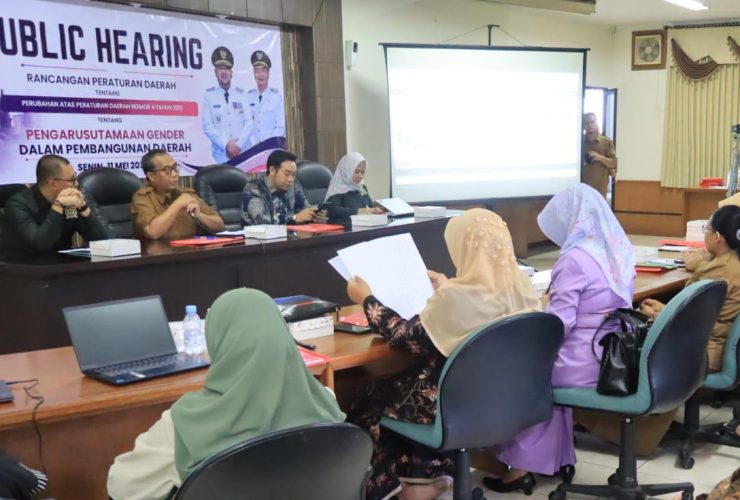DPRD Gresik Gelar Public Hearing Ranperda Pengarusutamaan Gender