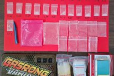 Satreskoba Polres Gresik Tangkap Dua Pengedar Sita Puluhan Sabu