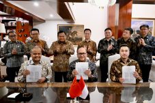 Presiden Prabowo Saksikan Penandatanganan MoU Danantara Dengan Hisense di Kertanegara