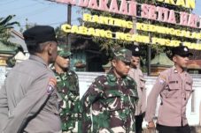 Babinsa Koramil Kedunggalar dan Polsek Amankan Tes Calon Warga PSHT