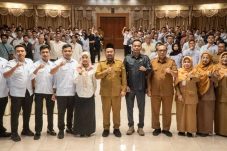 Bupati Gresik Dorong Dapur SPPG Jadi Pelopor Pemilahan Sampah