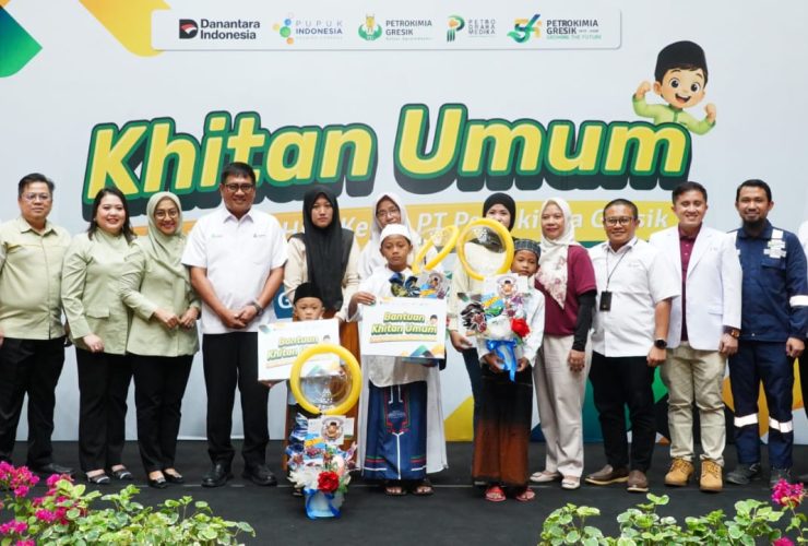 Petrokimia Gresik Khitan Gratis 100 Anak Sekitar Perusahaan
