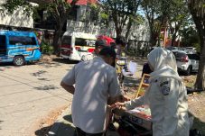 Satpol PP dan Bea Cukai Gresik Sita Ribuan Rokok Ilegal