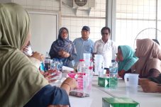 Pemdes Wanajaya Sulap Limbah Jadi Peluang Usaha