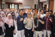 Satlantas Polres Gresik Gandeng Guru Melalui Program Polantas Menyapa