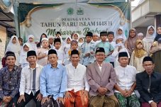 Muharram Berbagi MUI Gresik Santuni Puluhan Anak Yatim