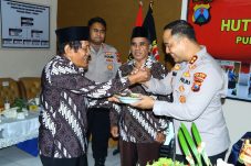 Kapolres Gresik Minta Purnawirawan Polri Menjadi Teladan di Lingkungan Masyarakat