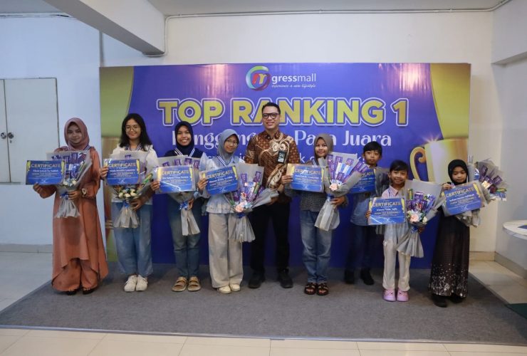 Program Top Rangking 1 Cara Gresmall Apresiasi Pelajar Gresik Berprestasi