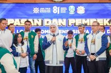 Gubernur Khofifah Lepas Kontingen LKS Nasional 2026, Jatim Bidik Juara Umum