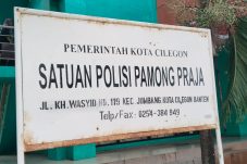 ‎Miras Berkedok Jamu Diduga Marak di Merak, Satpol PP Cilegon Dipertanyakan