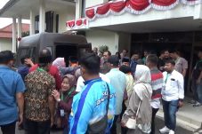 Ade Kunang Dituntut Bebas, Bukti Yang Menjerat Ade Tidak Sah