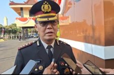 Polda Jatim Kirim Bantuan Kemanusiaan ke NTT, Siapkan Dapur Lapangan