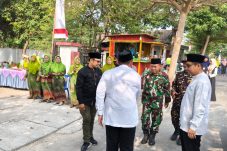 Babinsa Posramil Gerih Amankan Pengajian Umum Peringati HUT RI Ke-81
