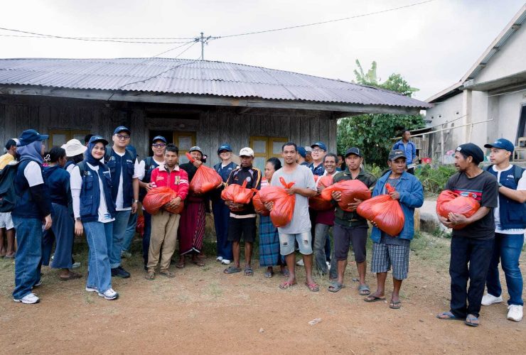 Petrokimia Gresik BUMN Pertama yang Gercep Bantu Korban Gempa NTT