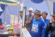 Hadirkan Lomba Rakyat Momentum Partai Demokrat Gresik Pererat Antar Kader
