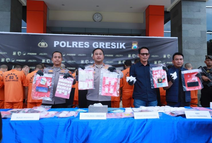 Polres Gresik Ungkap 14 Kasus Narkoba 17 Tersangka Diamankan