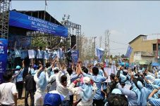 Lautan Biru 02 Banjiri Karang Baru, Alpian Paparkan Program dan Gagasan Perubahan