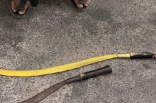 Brimob Polda Metro Jaya Bubarkan Tawuran di Cakung, Dua Bilah Sajam Diamankan