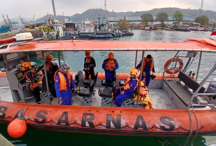 Polda Lampung, Pencarian 5 Wartawan dan 3 Kru Kapal yang Hilang