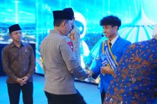 Kapolri: Mahasiswa Harus Mampu Membaca Arah Perubahan dan Berani