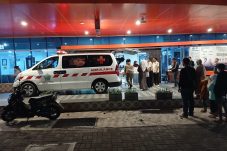 Ratusan Santri Ponpes, Keracunan Massal, RSUD Notopuro Dipenuhi Ambulans