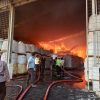 Gudang Pabrik Wings di Gresik Terbakar Petugas 5 Jam Padamkan Api