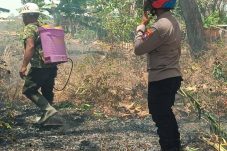 Polres Gresik Ajak Warga Cegah Karhutla Kawasan Hutan Panceng