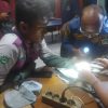 Cincin Tak Bisa Dilepas Malam-malam Iwan Datangi Pos Kota Damkar Gresik