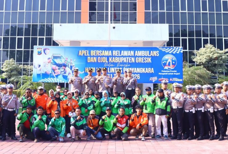 Kapolres Gresik Pimpin Apel Hari Lalu Lintas Bhayangkara Ke 71