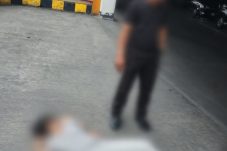 Diduga Masalah Asmara, Wanita Muda Nekat Lompat Dari Lantai 5 Mall SGC