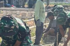 Satgas TMMD ke-130 Kodim Ngawi, Genjot Pemasangan Gastin dan Talud Jalan
