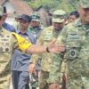 Kapten Inf Jumadi, Sosok Pemimpin Hadir di Tengah Anggota Satgas TMMD ke-130