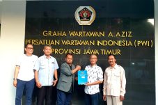 Lutfil Hakim dan Dwi Eko Kembali Maju di PWI Jatim