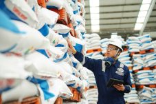 Jelang Musim Tanam Petrokimia Gresik Siapkan 443 Ribu Ton Pupuk Bersubsidi