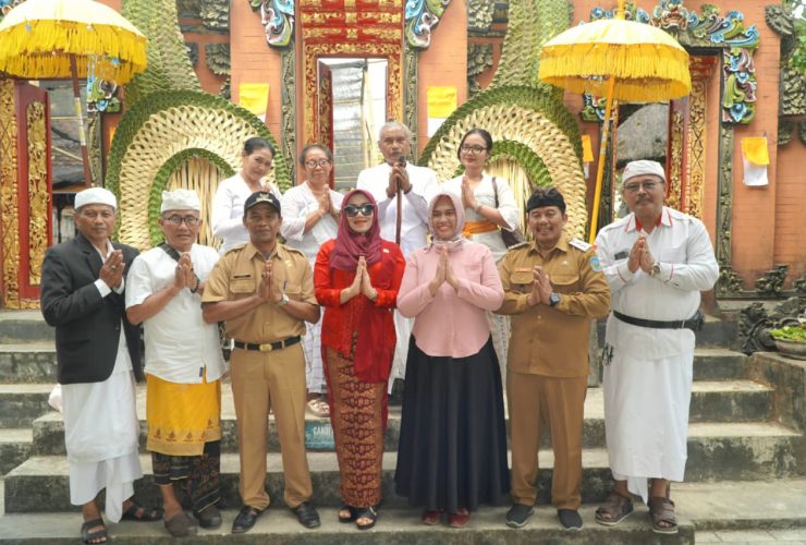 Ning Lia Dukung Pelestarian Purana Tembaga