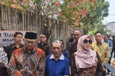 Ning Lia Apresiasi Endang Didik 20 Ribu Pembatik